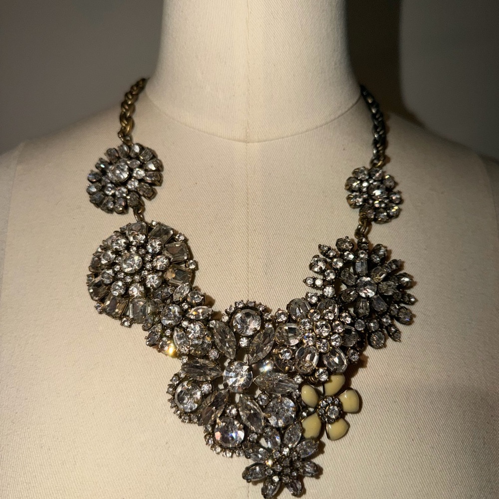 J.Crew Floral Crystal Cluster Necklace - Picture 2 of 3
